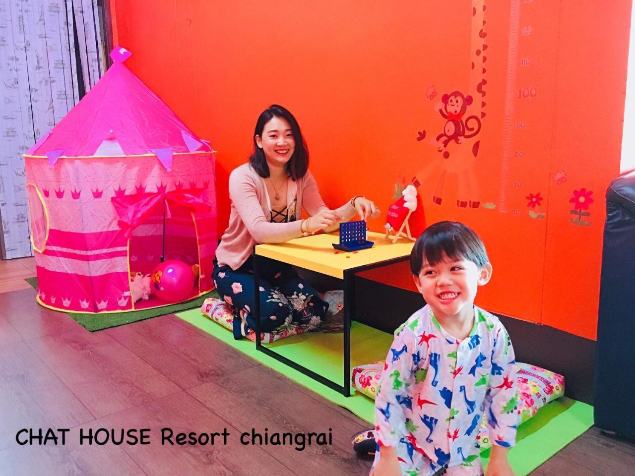 Hotel Chat House Soi 18 Mithuna Chiangrai Chiang Rai Exterior foto